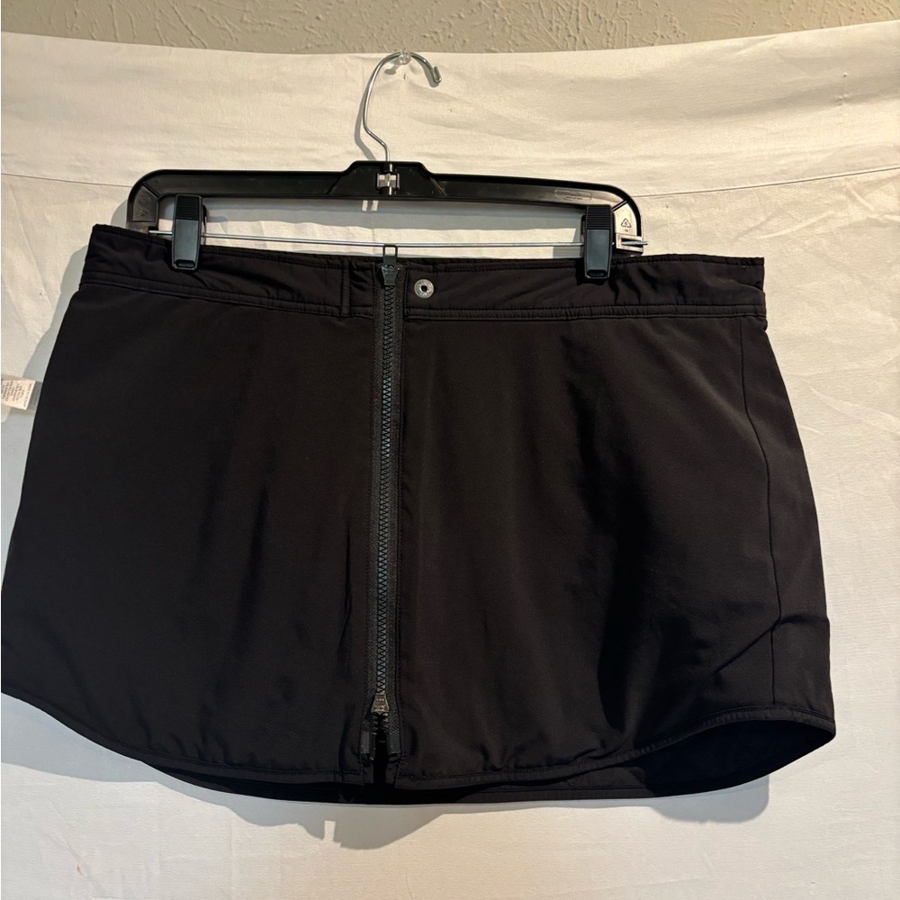 ATHLETA